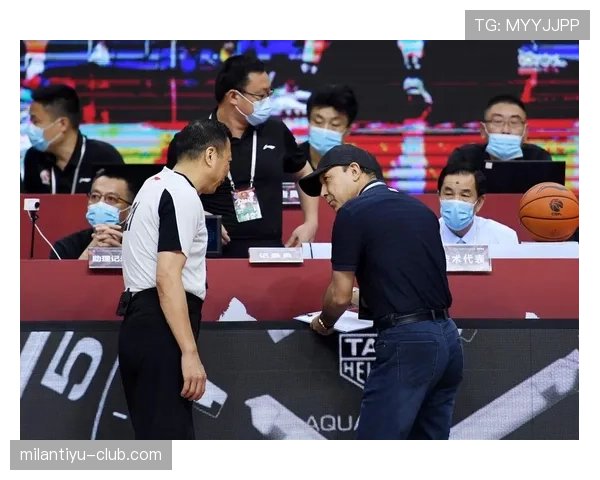 中立球规则详解：判罚条件与裁判执行标准解析