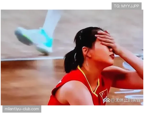 龚翔宇汗迹都还在就背上那只贵到让人酸的包,我笑傻了 龚翔宇汗迹都还在就背上那只贵到让人酸的包,我笑傻了